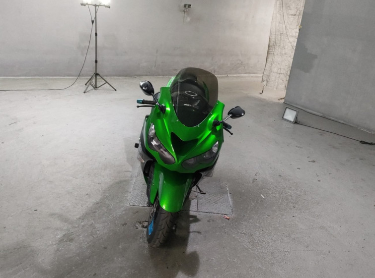 Мотоцикл Kawasaki NINJA ZX-14R з пробігом 26850 km