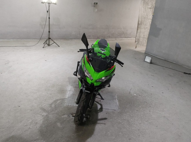 Мотоцикл Kawasaki NINJA400 з пробігом 22340 km
