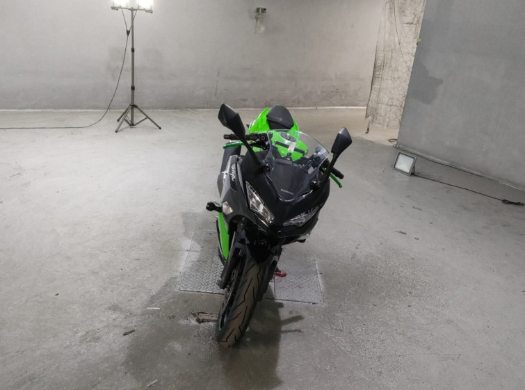 Мотоцикл Kawasaki NINJA250 з пробігом 14624 km