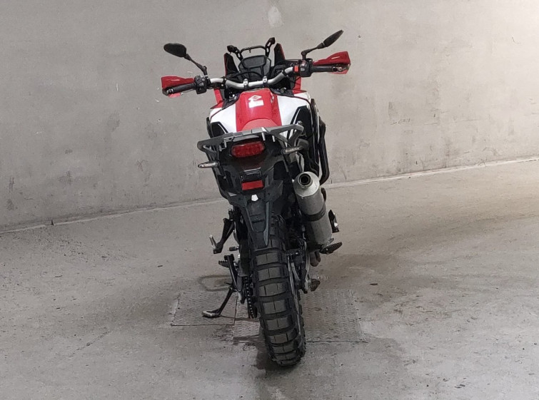 Мотоцикл Honda AFRICATWIN CRF1000L з пробігом 9960 km