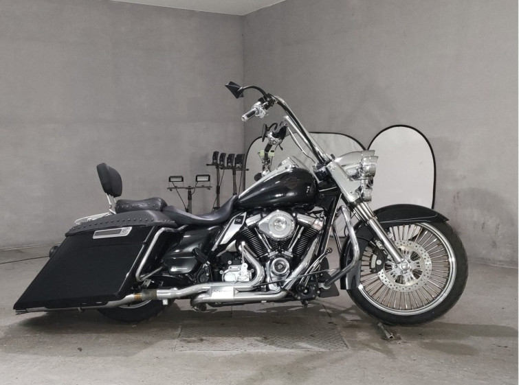 Мотоцикл HD ROAD KING FLHR1750 з пробігом 58916 km