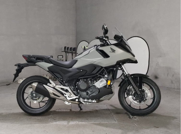 Мотоцикл Honda NC750X с пробегом 3193 km