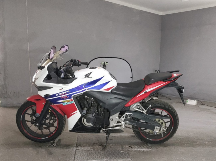 Мотоцикл Honda CBR400R з пробігом 52314 km