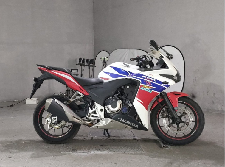 Мотоцикл Honda CBR400R з пробігом 52314 km