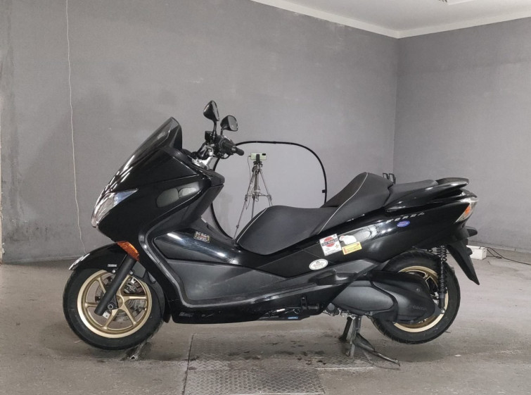 Мотоцикл Honda FORZA Z з пробігом 20759 km