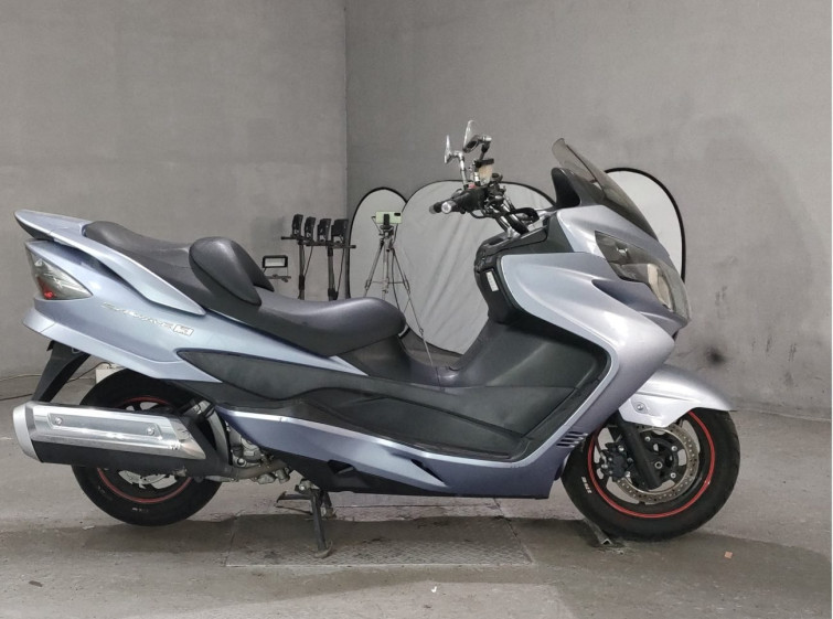 Мотоцикл Suzuki SKYWAVE 250S з пробігом 11736 km