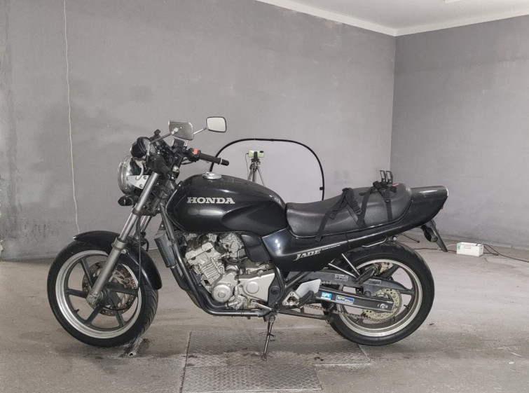 Мотоцикл Honda JADE CB250 з пробігом 27102 km