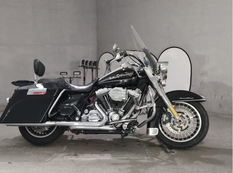 Мотоцикл HD ROAD KING FLHR1580 з пробігом 35221 km