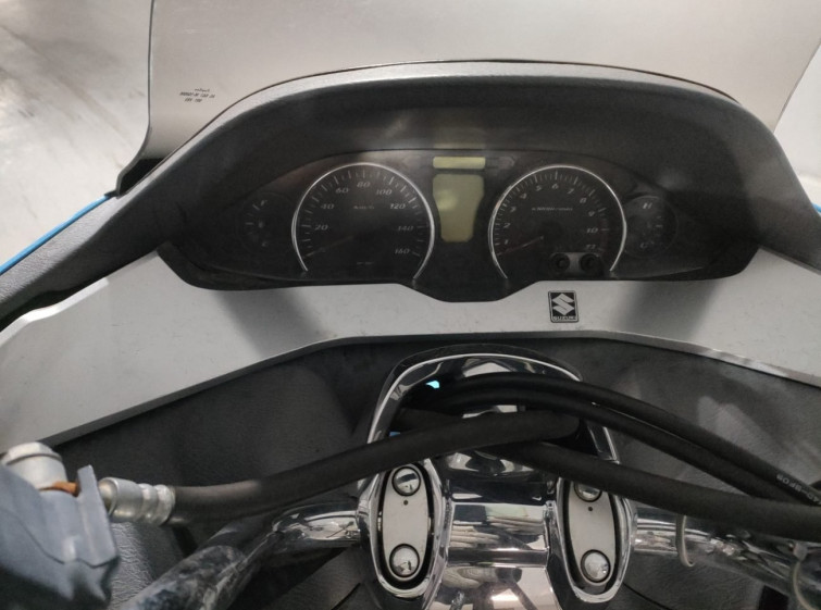 Мотоцикл Suzuki SKYWAVE 250M