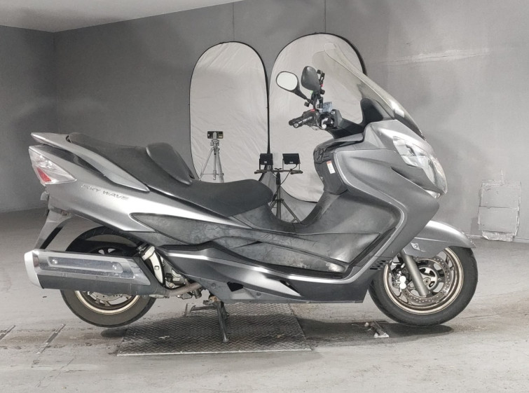 Мотоцикл Suzuki SKYWAVE 250 з пробігом 42413 km