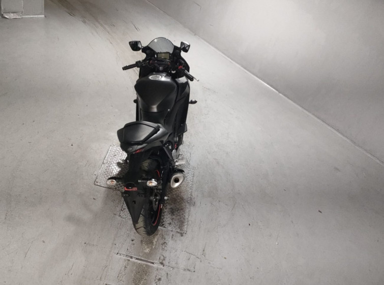 Мотоцикл Yamaha YZF-R25 з пробігом 4586 km