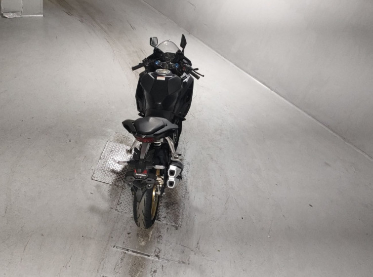 Мотоцикл Honda CBR250RR з пробігом 24655 km