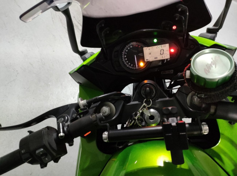 Мотоцикл Kawasaki NINJA1000 з пробігом 22910 km