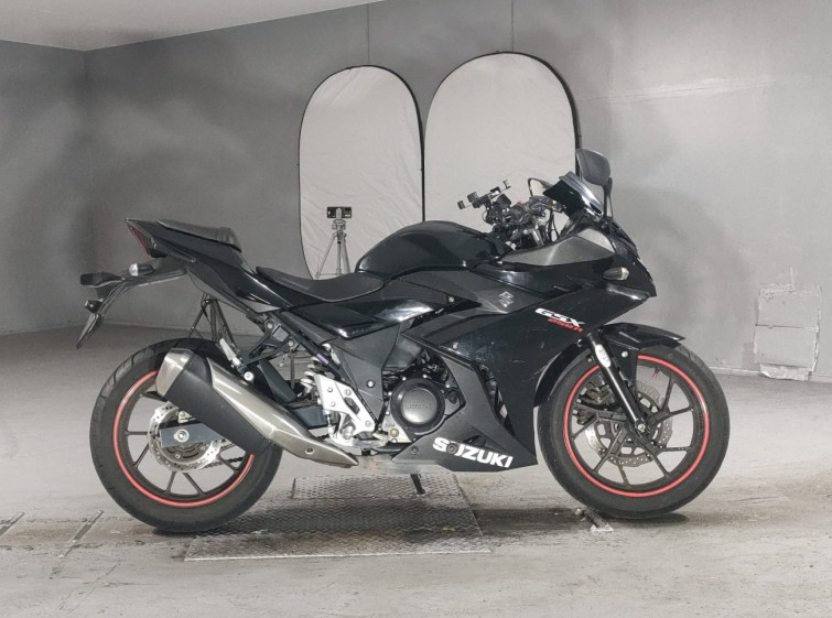 Мотоцикл Suzuki GSX250R з пробігом 80840 km