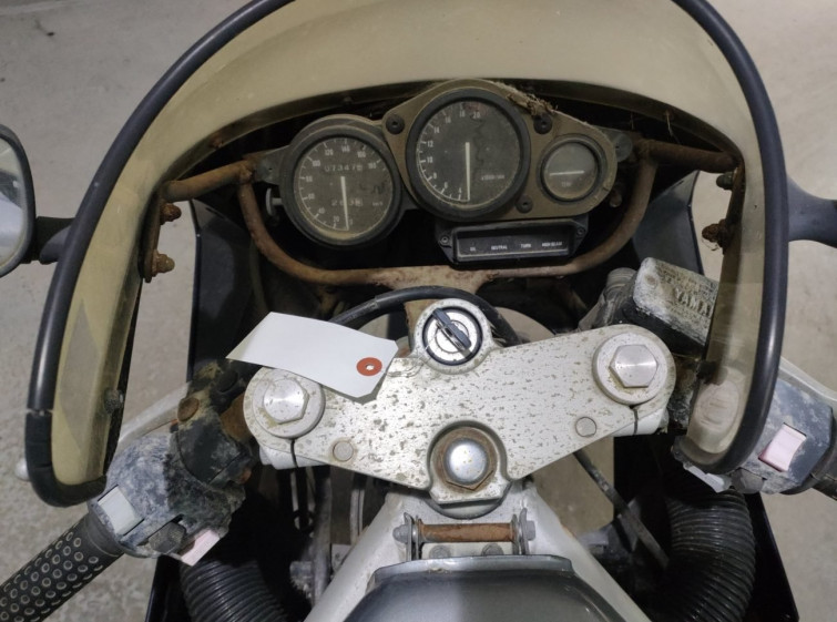 Мотоцикл Yamaha FZR250 з пробігом 7347 km