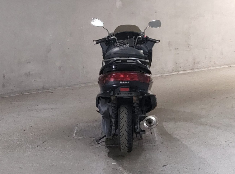 Мотоцикл Yamaha MAJESTY 250C