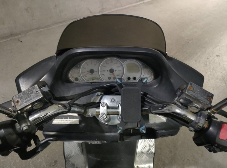 Мотоцикл Yamaha MAJESTY 250C