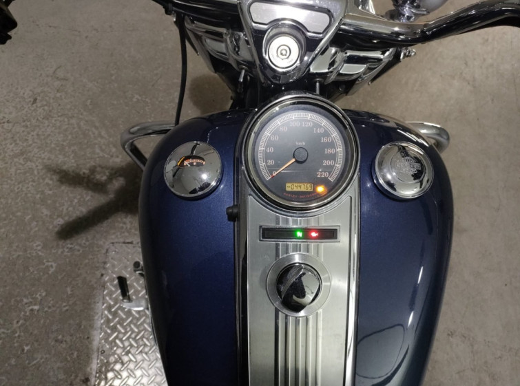 Мотоцикл HD ROAD KING FLHR1580 з пробігом 44769 km