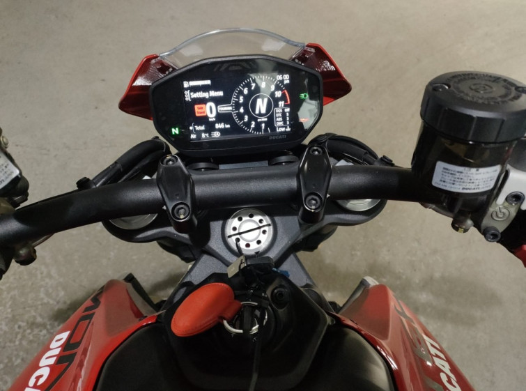 Мотоцикл Ducati MONSTER PLUS з пробігом 846 km