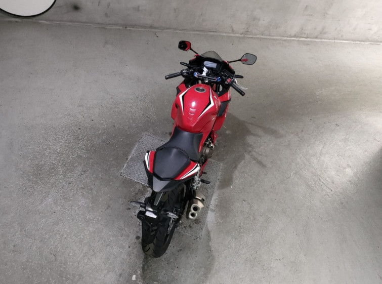 Мотоцикл Honda CBR400R з пробігом 9906 km