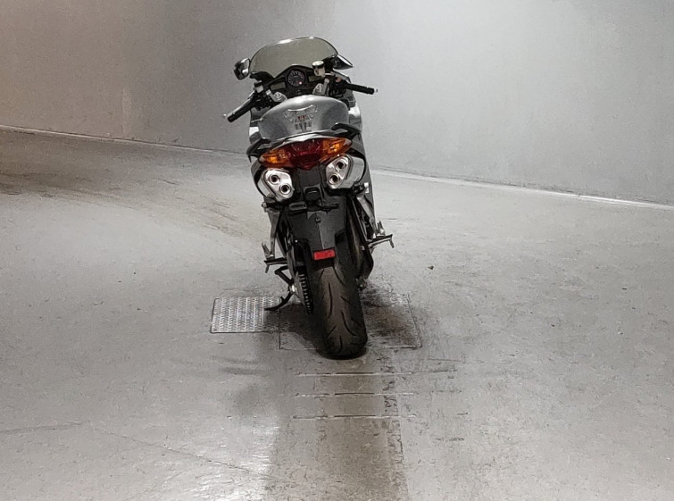 Мотоцикл Honda VFR800F з пробігом 26229 km