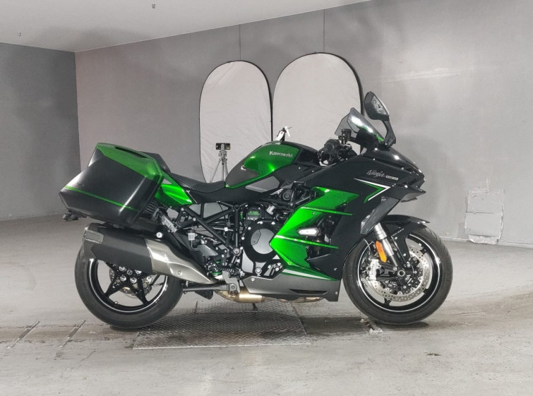 Мотоцикл Kawasaki NINJA H2 SX с пробегом 5731 km