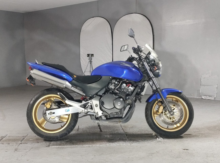 Мотоцикл Honda HORNET CB250F з пробігом 37760 km