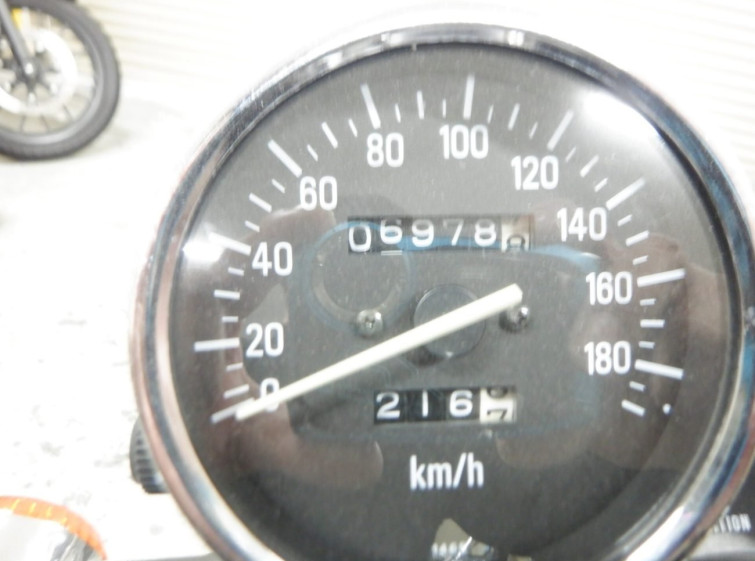 Мотоцикл Kawasaki ZEPHYR750 з пробігом 6978 km