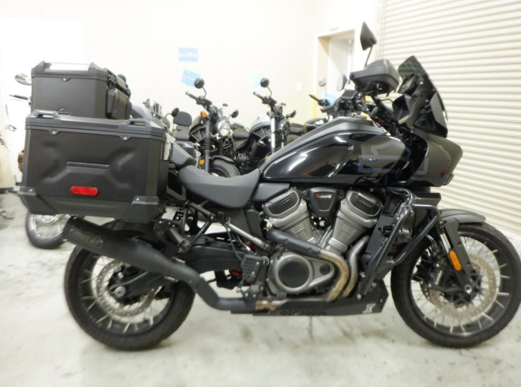 Мотоцикл HD RH1250S з пробігом 7720 km