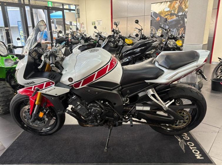Мотоцикл Yamaha FZ1 FAZER з пробігом 63024 km