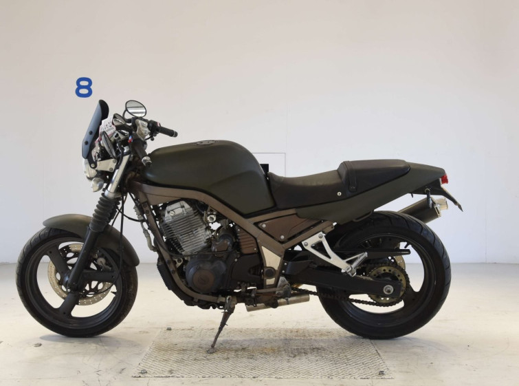 Мотоцикл Yamaha SRX400 з пробігом 32533 km