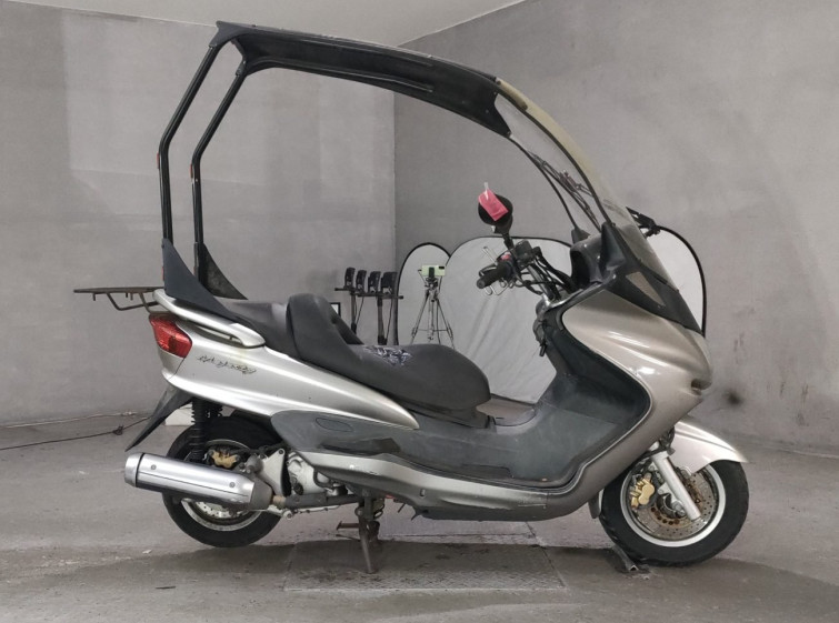 Мотоцикл Yamaha MAJESTY 250 з пробігом 48470 km
