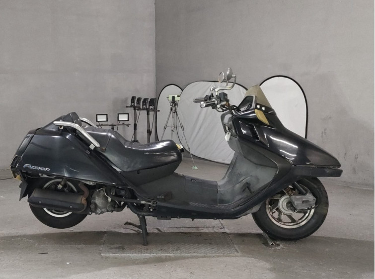 Мотоцикл Honda FUSION з пробігом 49130 km