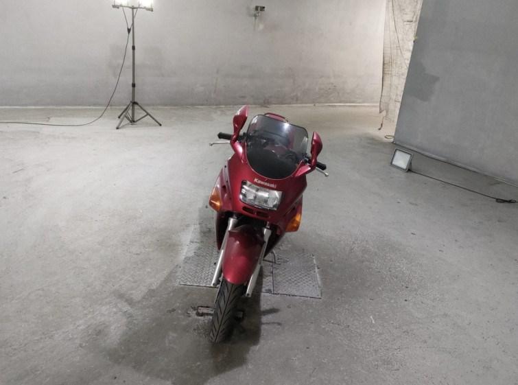 Мотоцикл Kawasaki ZZ-R250 с пробегом 13241 km