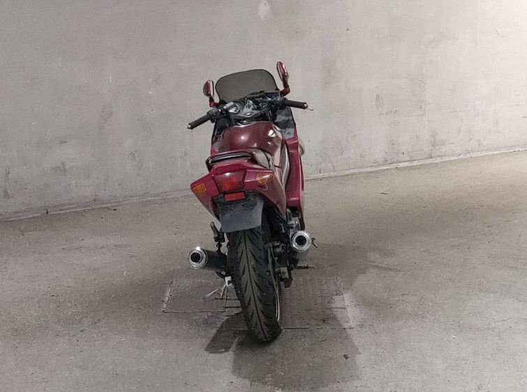 Мотоцикл Kawasaki ZZ-R250 с пробегом 13241 km