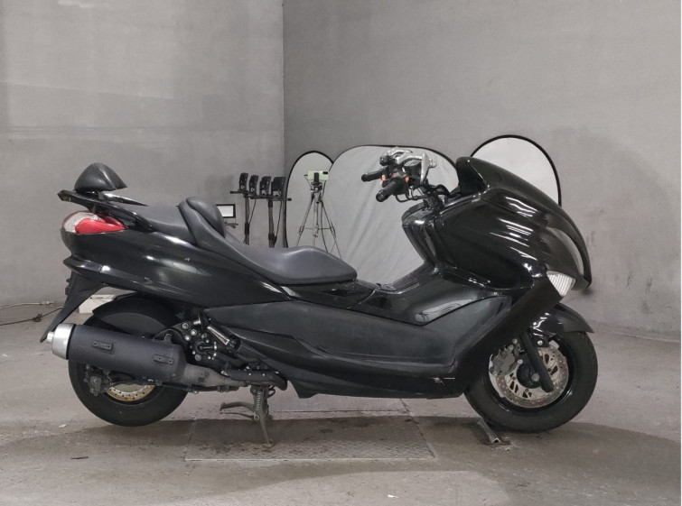 Мотоцикл Yamaha MAJESTY 250 с пробегом 51295 km