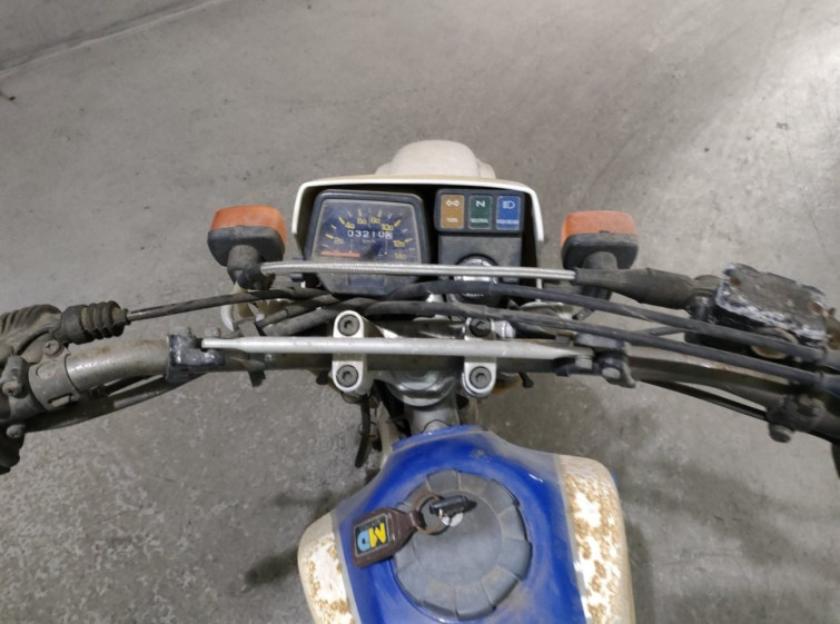 Мотоцикл Yamaha SEROW XT225 с пробегом 3210 km