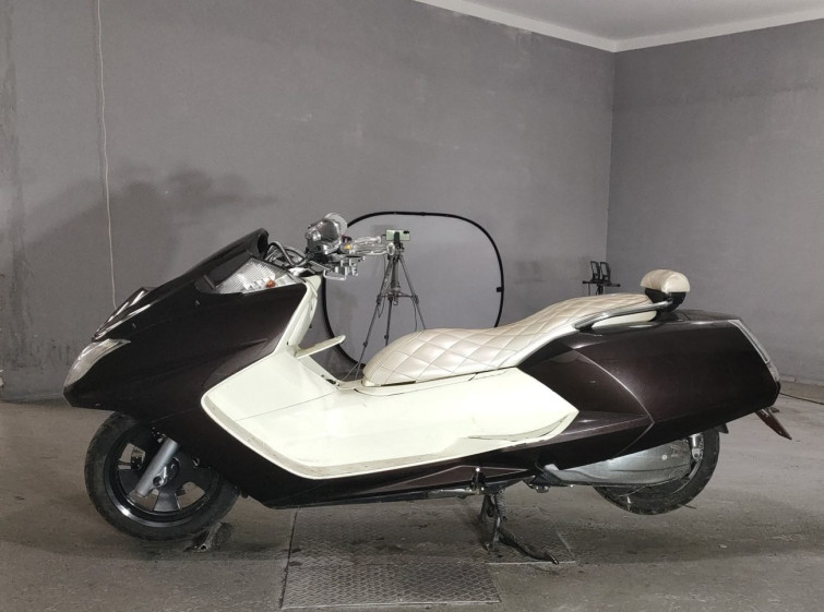 Мотоцикл Yamaha MAXAM250 з пробігом 8492 km