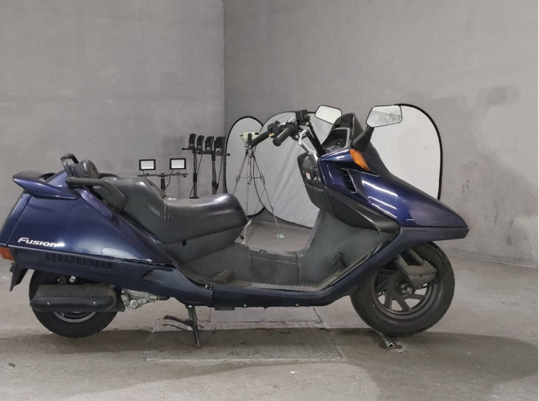 Мотоцикл Honda FUSION SE с пробегом 14013 km