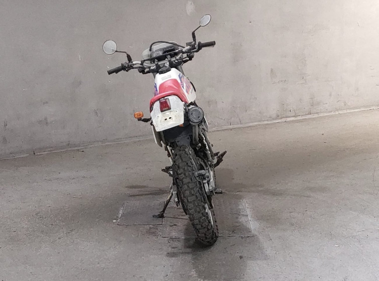 Мотоцикл Honda XLR250R с пробегом 16682 km
