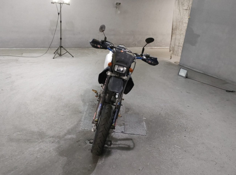 Мотоцикл Kawasaki D TRACKER