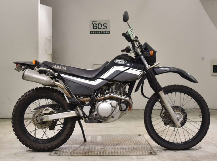 Мотоцикл Yamaha SEROW XT225 с пробегом 18323 km