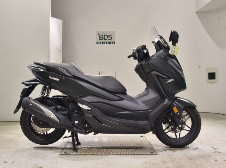 Мотоцикл Honda FORZA с пробегом 11801 km