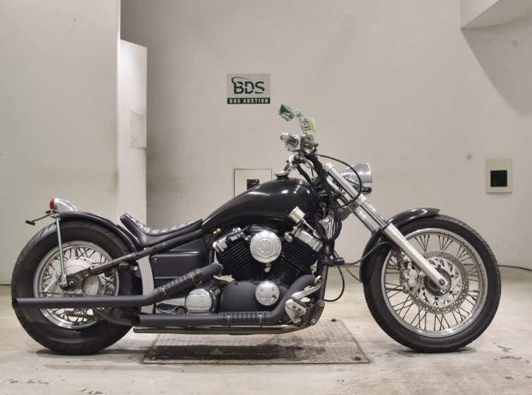 Мотоцикл Yamaha DRAGSTAR XVS400 с пробегом 2707 km