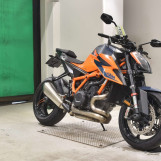 Мотоцикл KTM 1290 SUPERDUKE R з пробігом 24017 km