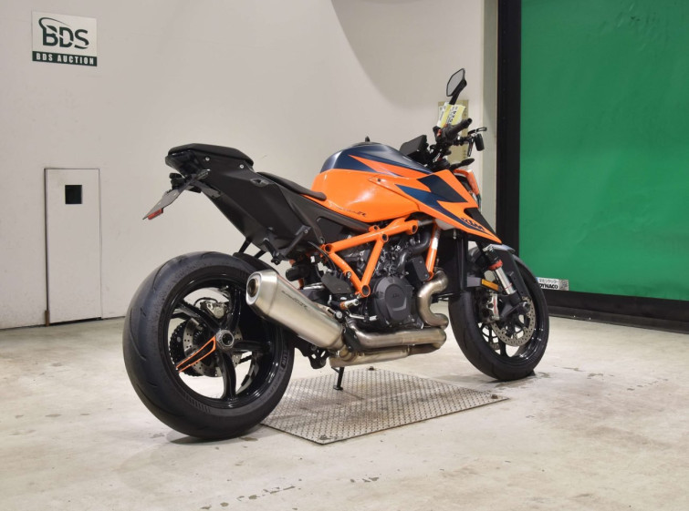 Мотоцикл KTM 1290 SUPERDUKE R з пробігом 24017 km