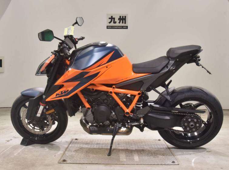 Мотоцикл KTM 1290 SUPERDUKE R з пробігом 24017 km