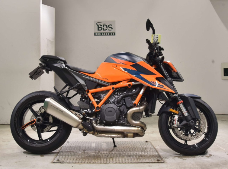 Мотоцикл KTM 1290 SUPERDUKE R з пробігом 24017 km