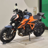 Мотоцикл KTM 1290 SUPERDUKE R з пробігом 24017 km