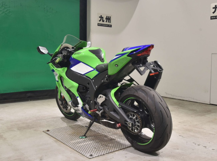 Мотоцикл Kawasaki NINJA ZX-10RA з пробігом 11893 km